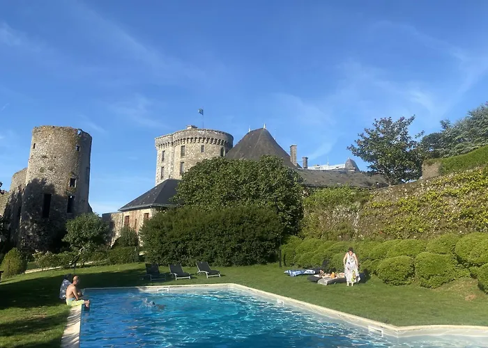 Casa vacanze Roulotte Enchantée Dans Le Parc D'un Château Vendéen Sevremont